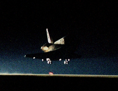 Image result for sts-103 landing