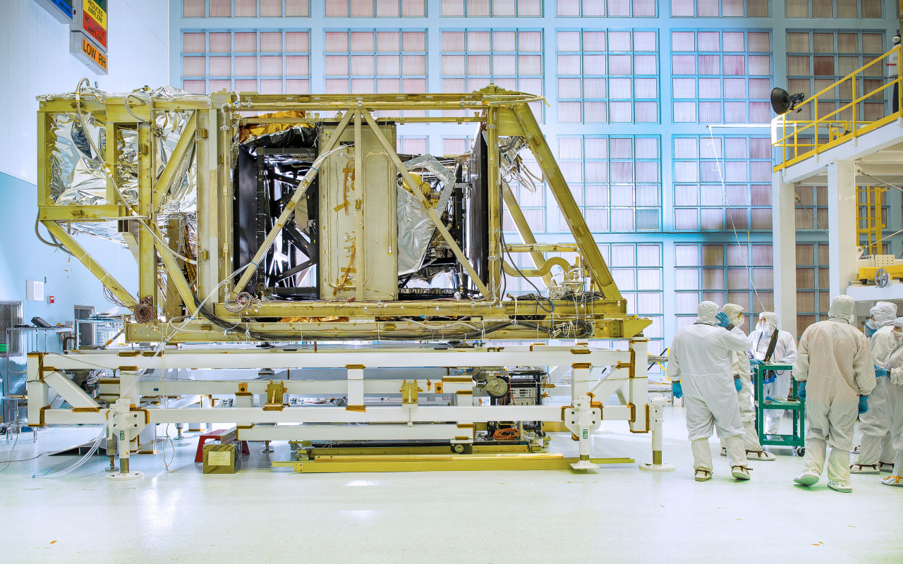 ESA Science Technology JWST Payload Module ISIM