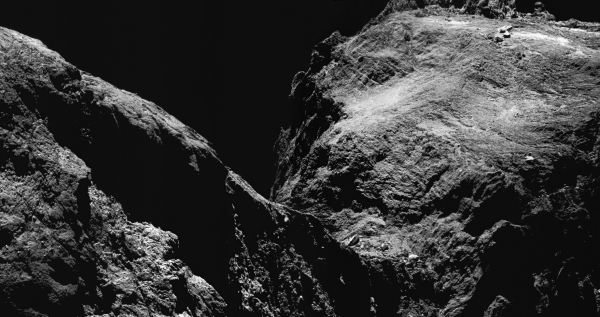 Rosetta_NavCam_comet_67P_20160515_600w.jpg